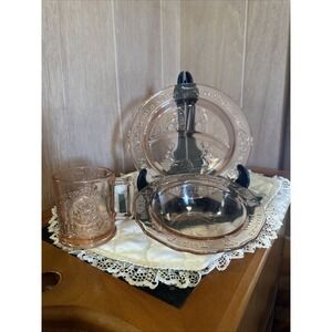 vintage Tiara Indiana Glass "See-Saw Margery Daw" Childs Set